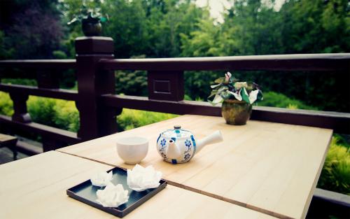 形容老奶奶開心的句子 形容老奶奶開心的句子